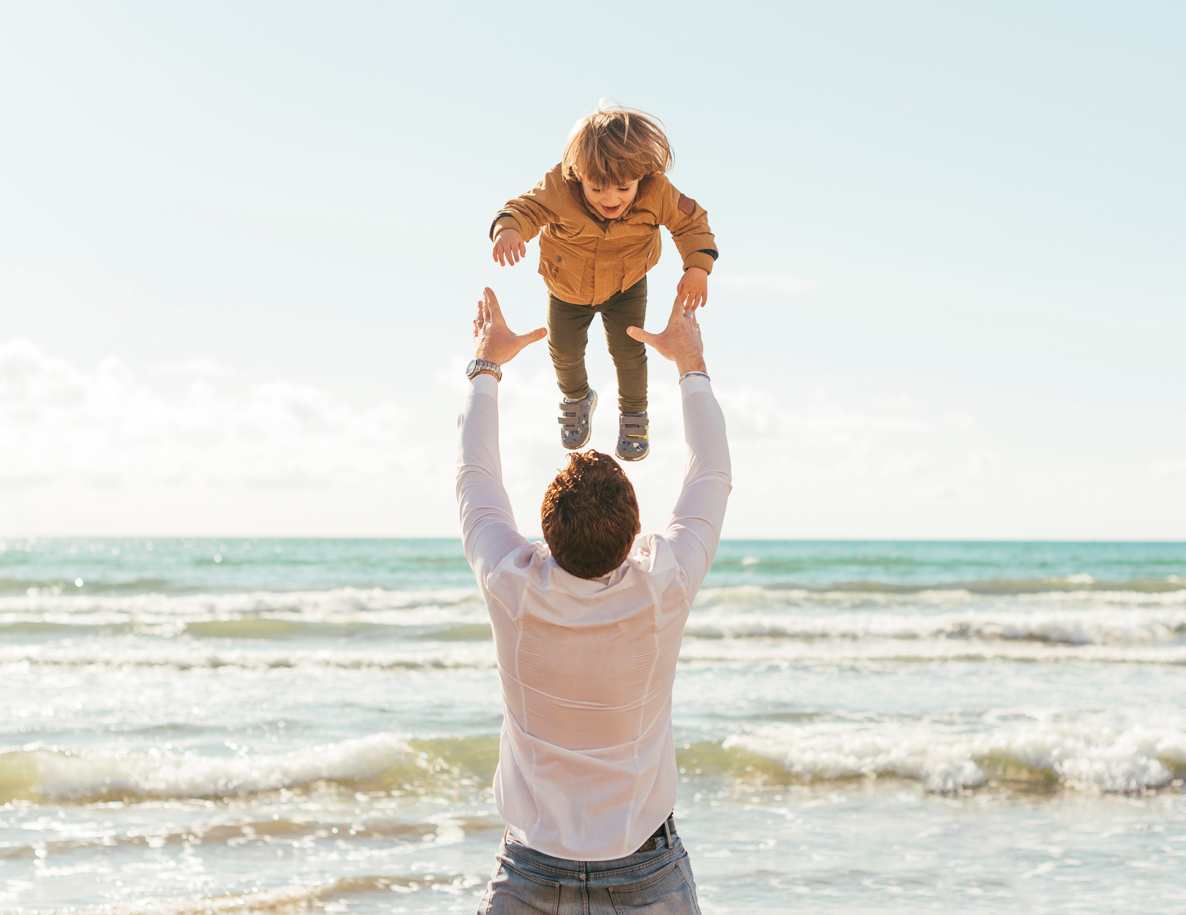 Dad throwing child (2)